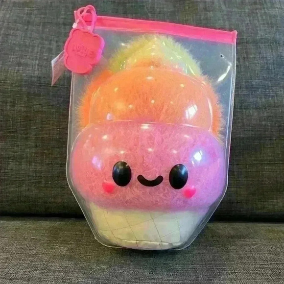Fluffie Stuffiez Ice Cream Pull To Reveal Surprise Plush Multicored - Picture 1 of 5